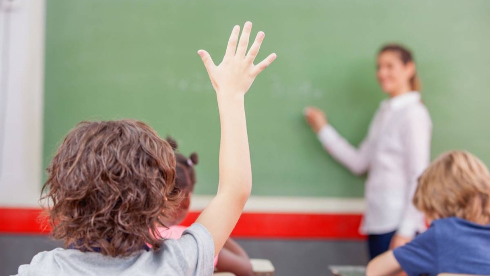RCPCH Başkanı Profesör Viner: Okulları kapatmak hayatları kapatıyor